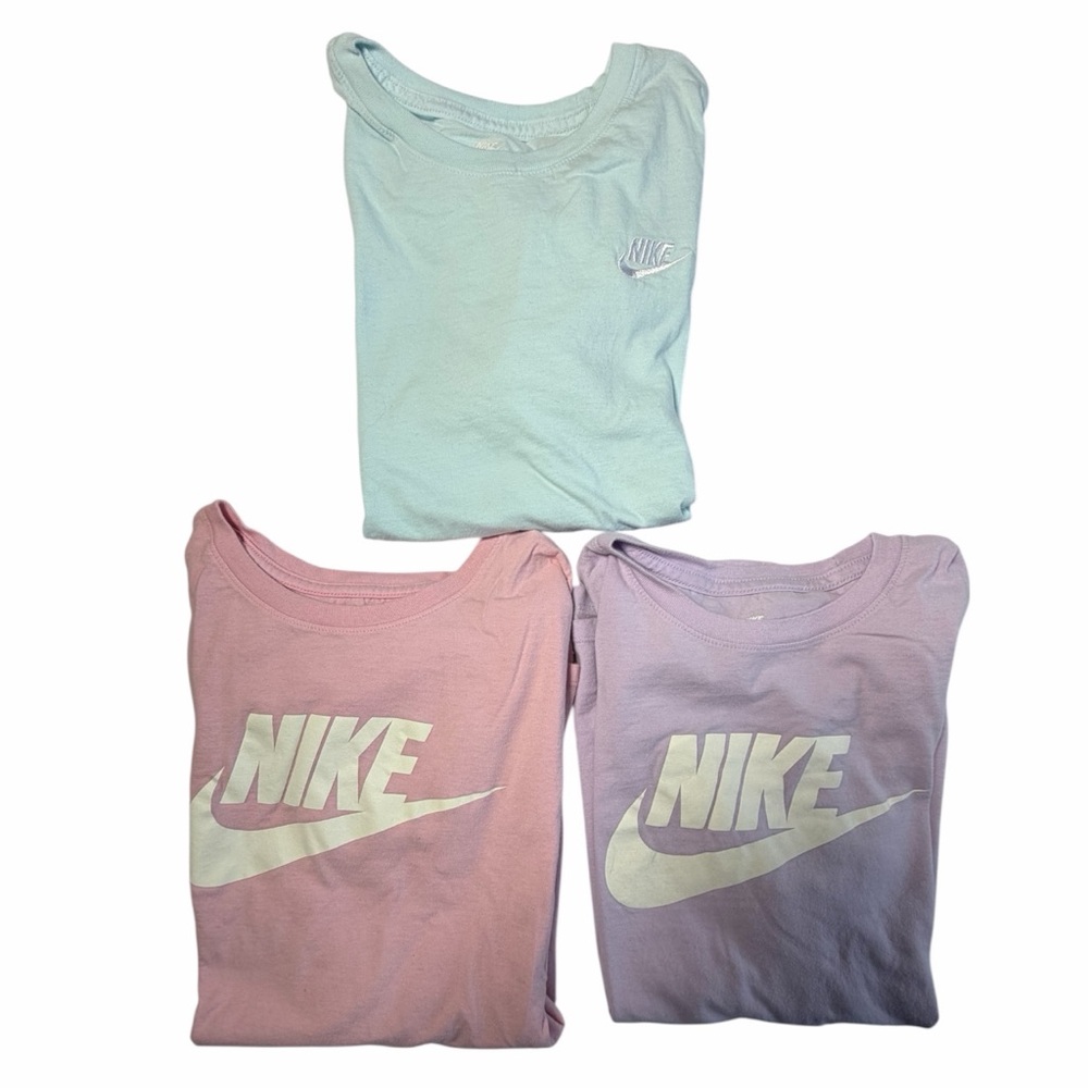 The Nike Tee Girls Youth Size Medium Lot of Three Shirts Pink Blue Purple